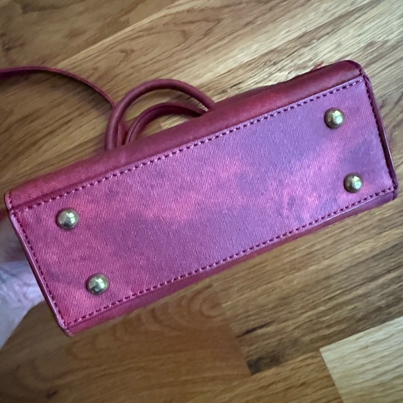 Brandon Blackwood

“End Systemic Racism” Mini tote - Picture 4 of 5